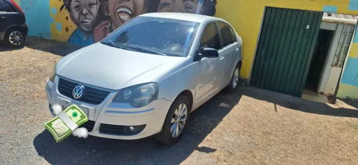 Volkswagen Polo Sedan 1.6 MI Total Flex 8V 4P 2009
