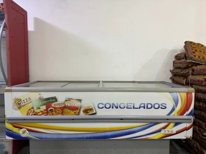 Ilha para congelados