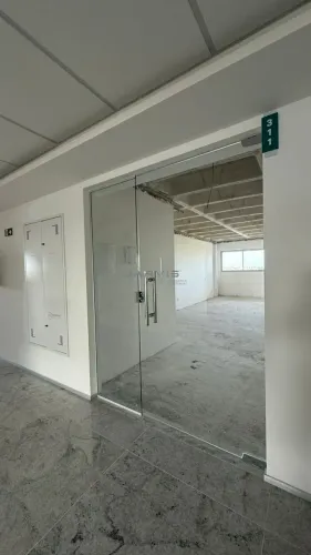 Alugo Sala comercial no Harmony Medical Center - Gruta - Locação - R$3.500,00