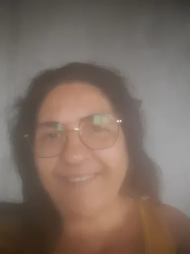 Cuidadora de idosos e pessoas 