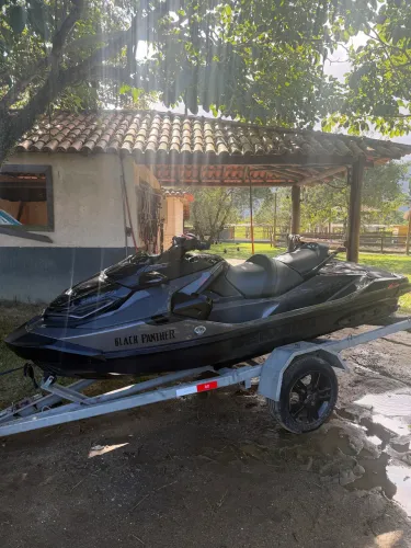 Jet Ski Sea Doo RXT-X 300
