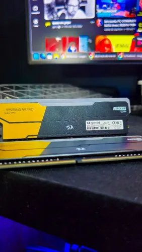 Kit Memória DDR4 16Gb @3600Mhz (8Gb + 8Gb) Redragon Solar RGB