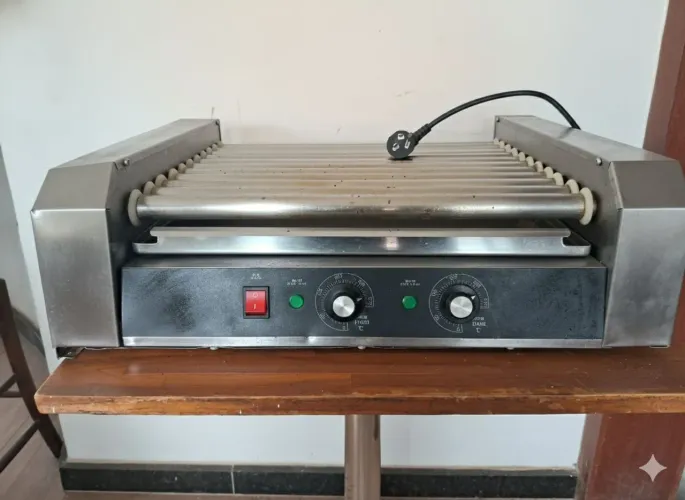 Máquina de Salsicha Hot Dog Roller Profissional - 11 Rolos Inox