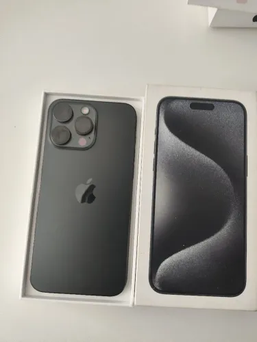iPhone 15 Pro Max 256GB Bateria 86% Semi Novo C/Caixa Impecável