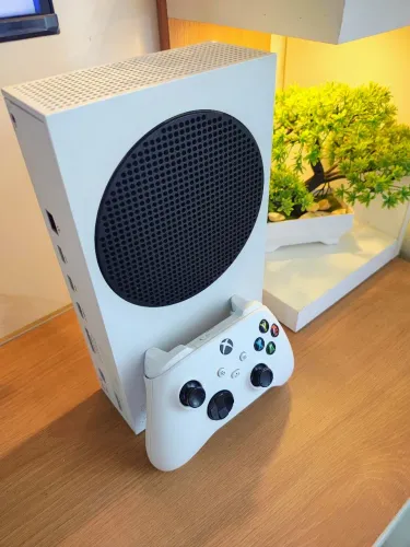 Xbox Séries S Com Garantia - Vendo Troco - SOMOS LOJA 