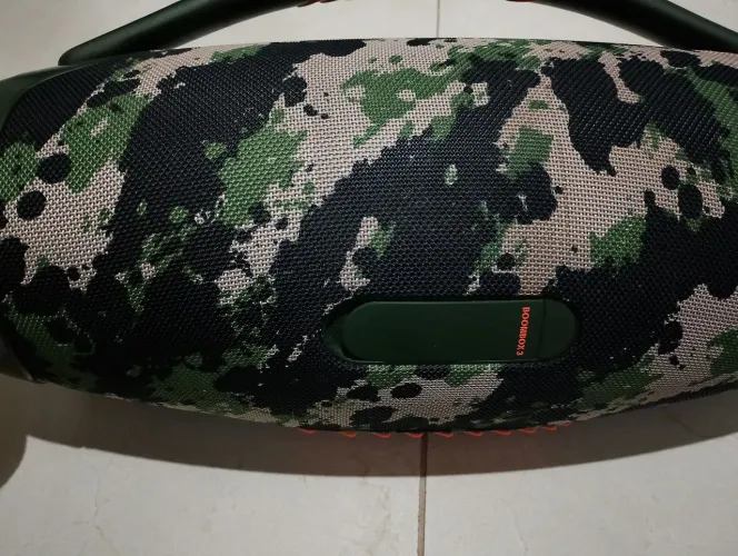 Bombomx