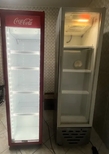 Expositores slim 2200 cada