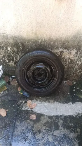 Roda Aro 14 com Pneu.