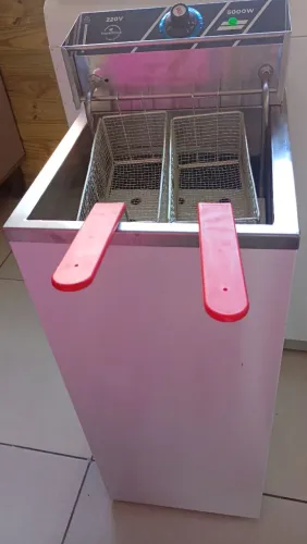 Fritadeira elétrica industrial