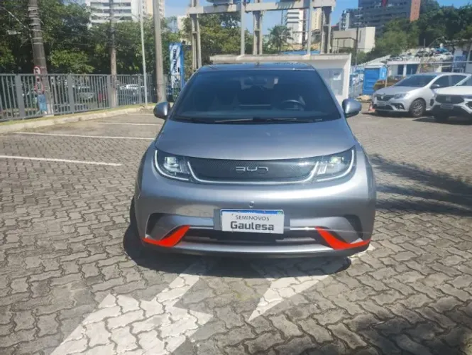 BYD Dolphin EV (Elétrico) 2026
