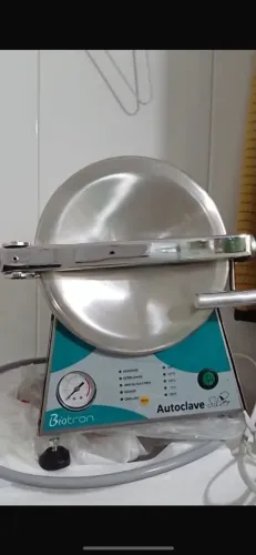 Autoclave semi nova