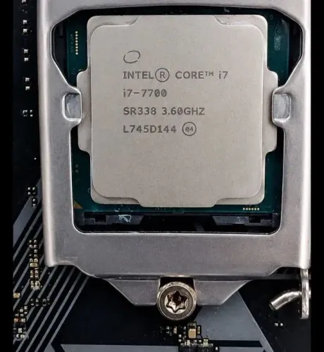 Core i7 7700