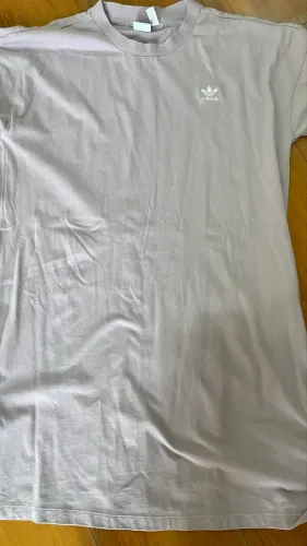 Vestido original adidas usado ! Cor lilás!