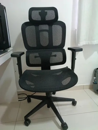 Cadeira ergonômica 