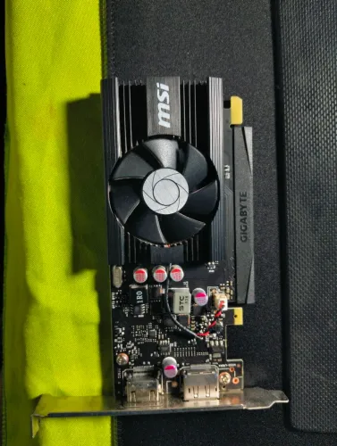 GT 1030 2GB DDR4 MSI Low Profile LP OC - Funcionando 100%