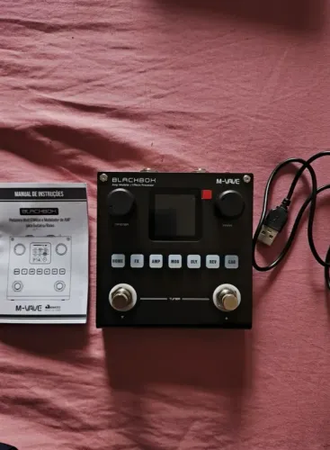 PEDALEIRA MULTIEFEITOS M-WAVE BLACKBOX NOVA!! P/GUITARRA E BAIXO