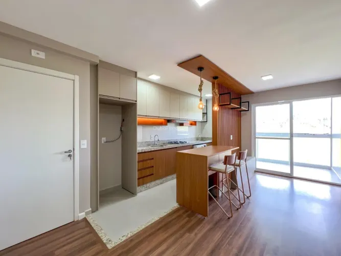 Apartamento semi-mobiliado com 2 quartos - Próx. a Unicesumar