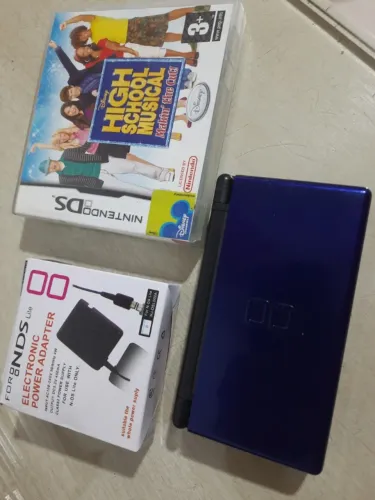 Nintendo DS lite + jogo e carregador