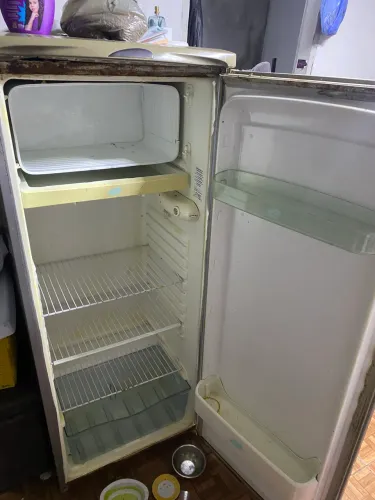 Geladeira baratinha
