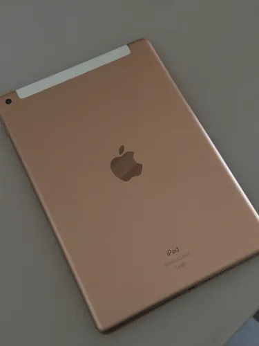 IPAD 7 geração sem nenhum arranhão 