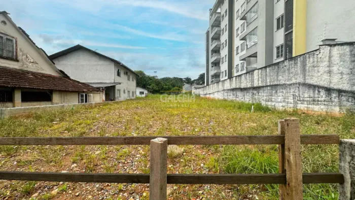 TERRENO no BOM RETIRO com 0 quartos para VENDA, 1175 m²