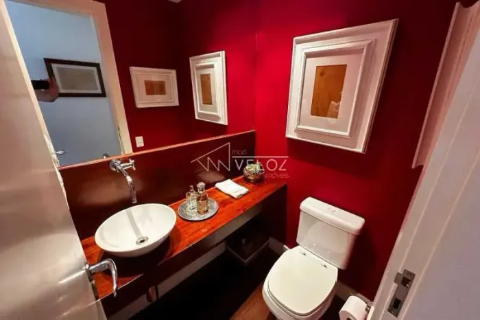 Apartamento : / Residencial / Lagoa