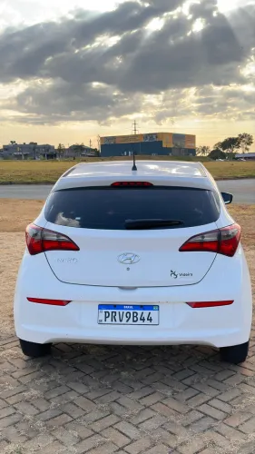 Hyundai HB20 Unique 1.0 Flex 12V Mec. 2019