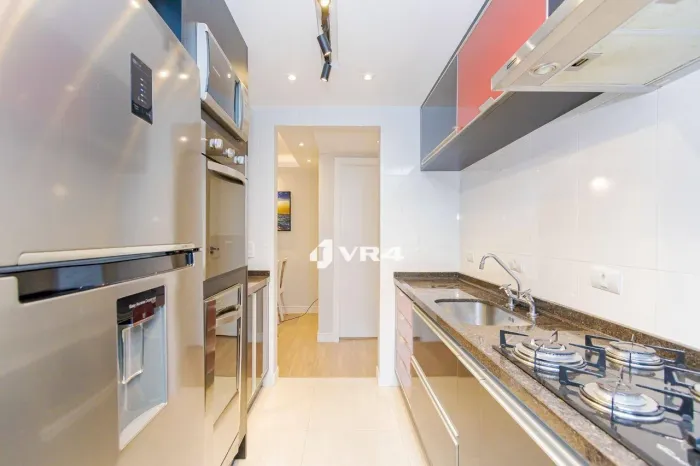 Apartamento Garden com 1 dormitório à venda, 51 m² por R$ 400.000,00 - Capão Raso - Curiti