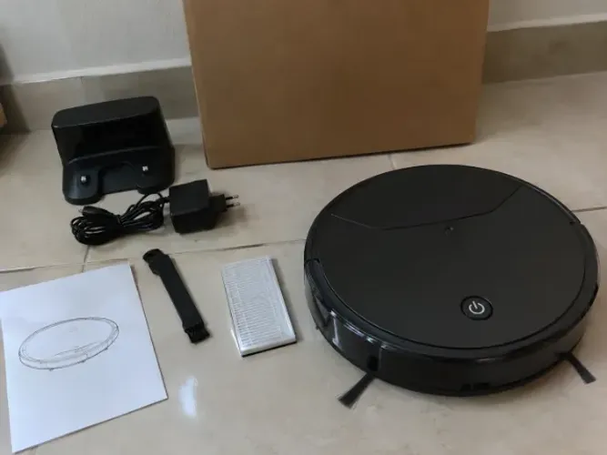 Robô Aspirador de Pó Recarregável