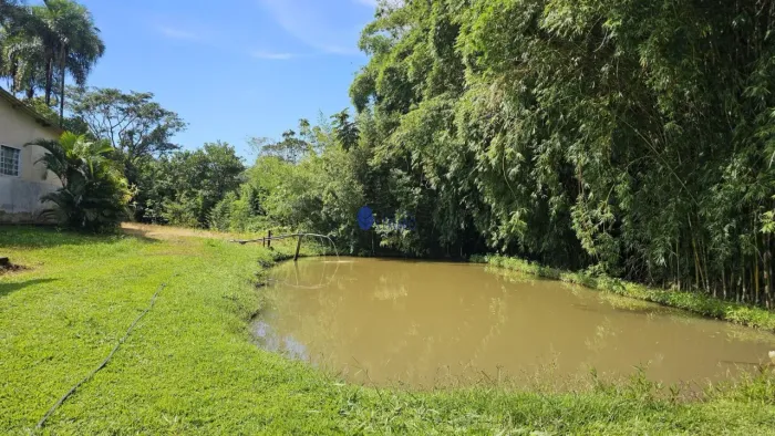 Chácara à Venda com Abundância de Água em Abadiania - Próximo a Anápolis