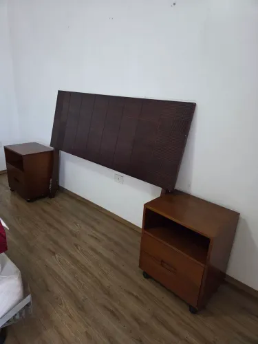 Cabeceira cacma Queen e criado mudo