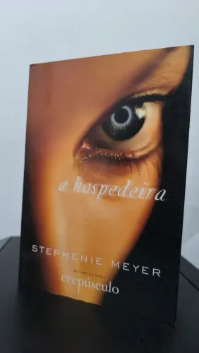 Livro a hospedeira
