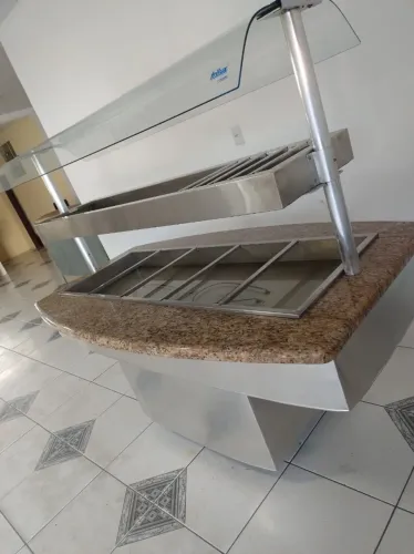 Balcão Térmico Self-Service Frilux (Tampo em Granito) - Ótimo Estado!