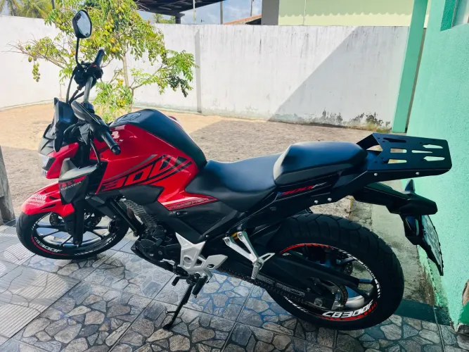 HONDA CB300F TWISTER CBS 2023 - IMPECÁVEL!