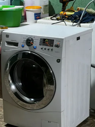 Maquina de lavar e seca