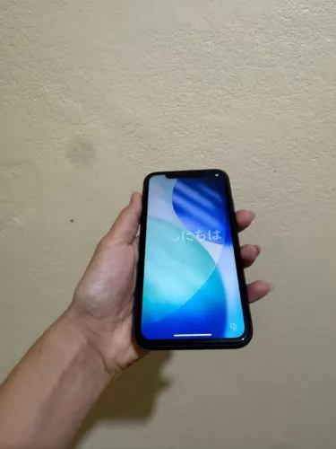 iPhone 11 64 G vendo