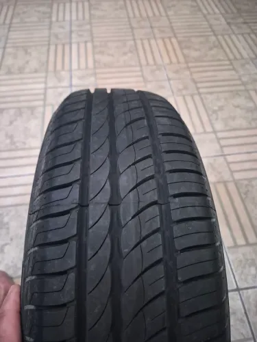 Vende-se pneu zero 175/65 r 14 zero P1 cinturato