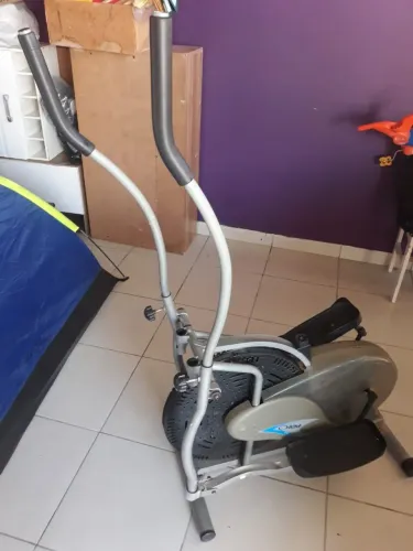 Aparelho elíptico