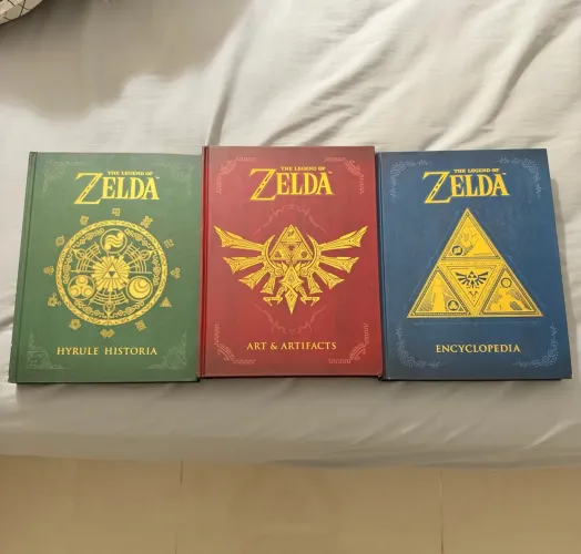 Livros The Legend of Zelda (Hyrule Historia, Art & Artifacts e Encyclopedia)
