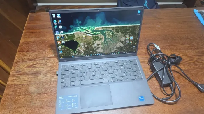 Dell Inspiron 15 3530 Core i5 13ª Ger (16GB RAM / SSD 512GB) - Na Garantia + Nota Fiscal