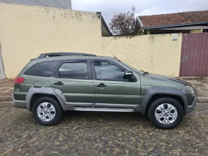 Fiat Palio Week. Adv/adv Tryon 1.8 MPI Flex 2010