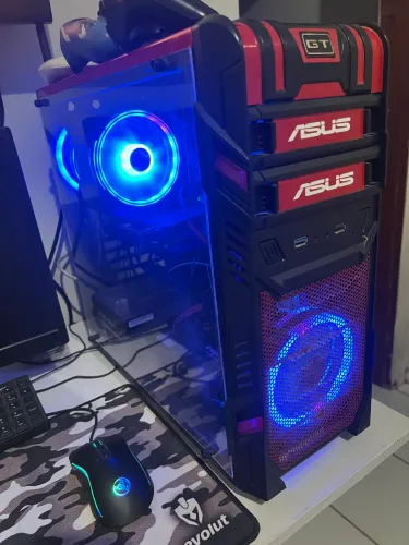 PC GAMER