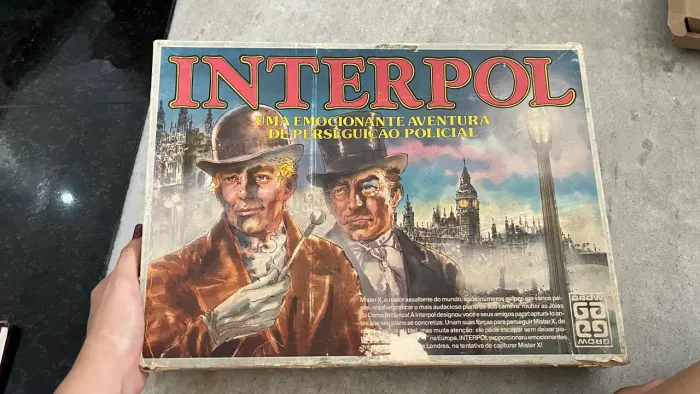 Jogo de tabuleiro Interpol