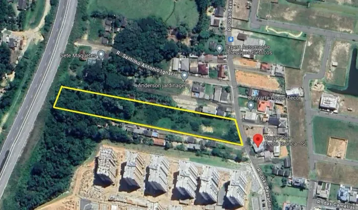 Terreno para Venda em Palhoça / SC no bairro Pedra Branca