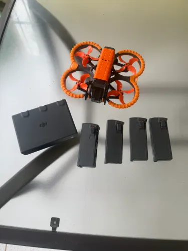 Drone DJi Avata 2 sem detalhes