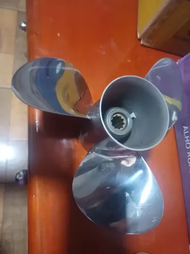 Helice motor popa Yamaha.  Hidea 