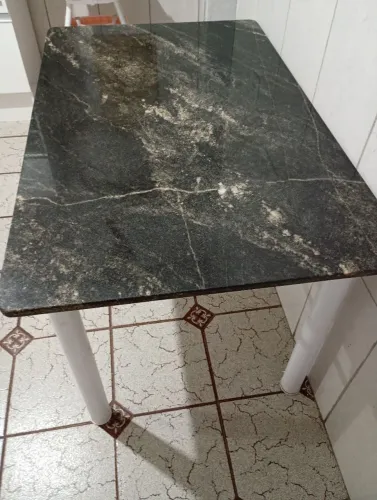 Mesa tampo em pedra