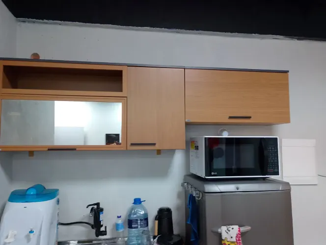 Armário de cozinha completo
