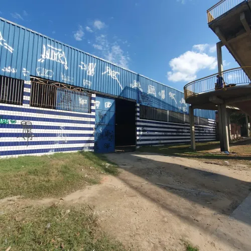 Galpão Comercial em Comendador Soares - Dutra