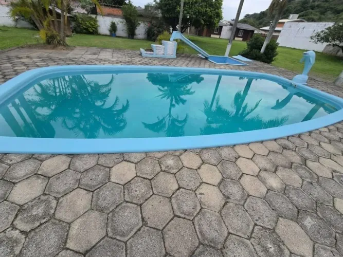 Piscina ampla ( usada)